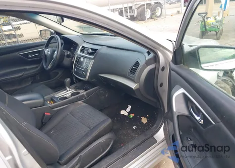 2018 Nissan Altima 2.5 S from USA, damaged, VIN 1N4AL3AP3JC201910